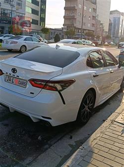 تۆیۆتا کامری